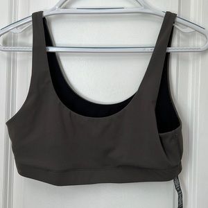 Vuori Daily Sports Bra Olive Green Sz M